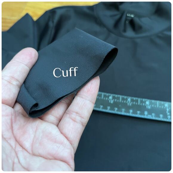 Nike Tech Pack New Black Tight Fit Side Cutout Ling Sleeve Crop Top Size XS Gym - Picture 6 of 8